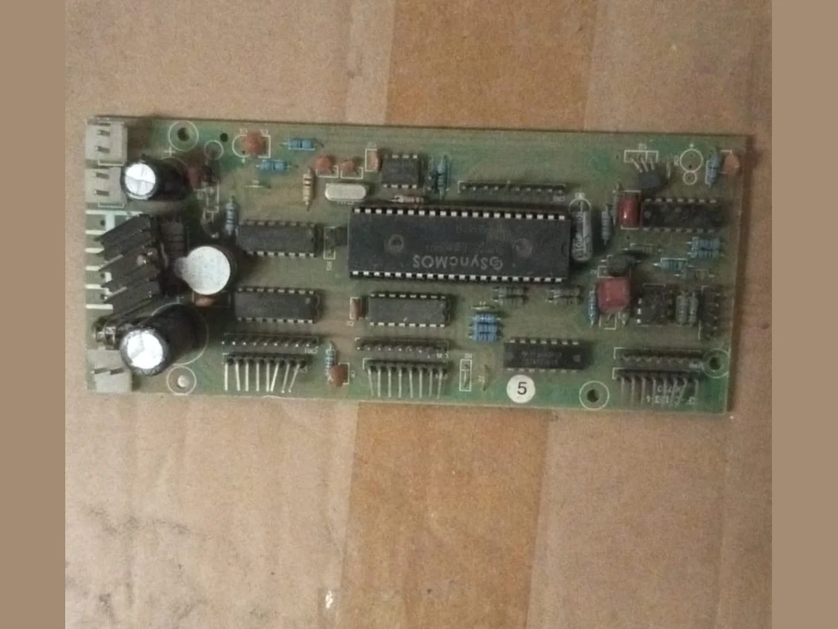 Main Board Weighing scale main circuit board with microcontroller, capacitors and connector headers